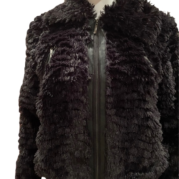 Kenzie Made to Make you Feel Pretty small Faux Fur Teddy Bear Jacket Warm NWOT - Picture 4 of 6